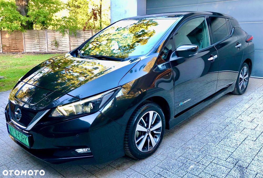 Nissan Leaf - 4