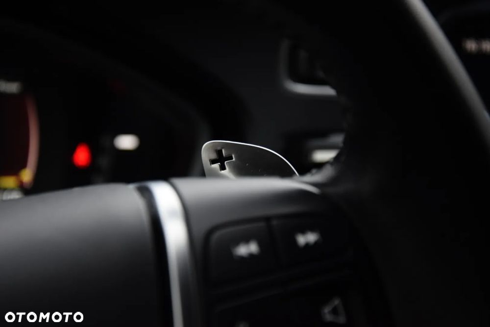 Volvo V40 T3 Geartronic - 8