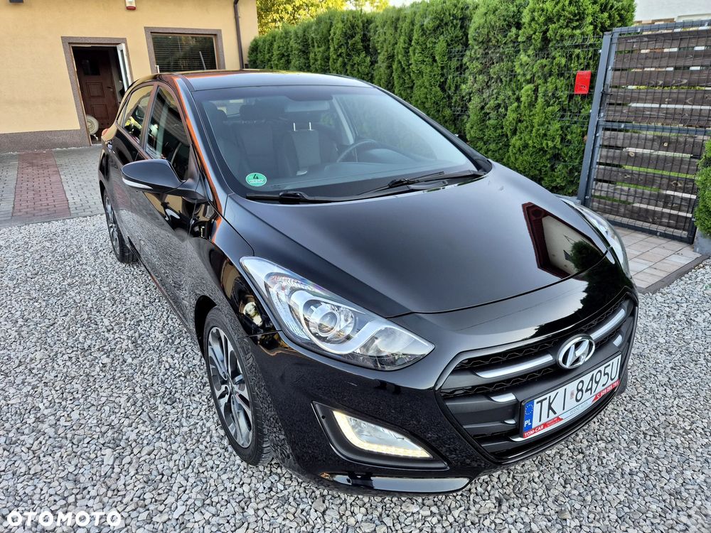 Hyundai i30 blue 1.4 Classic Navigation - 15
