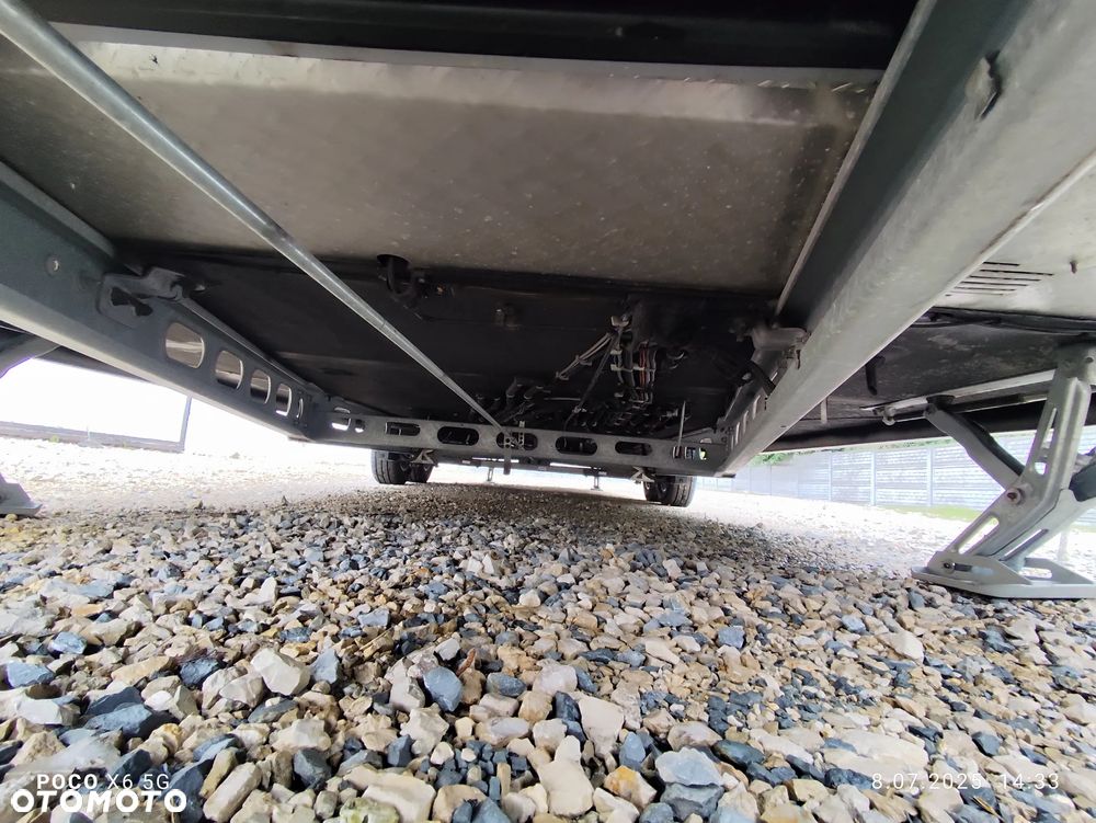 Dethleffs Exclusive 760 DR - 12