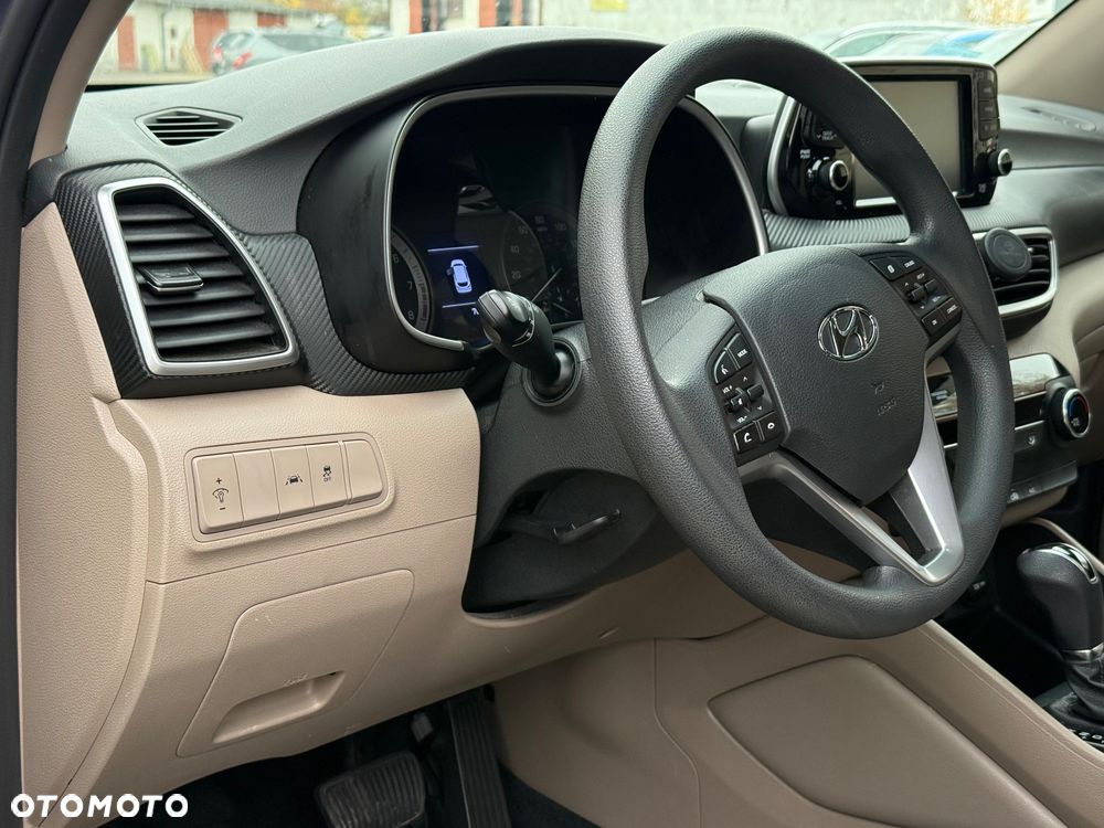 Hyundai Tucson - 13