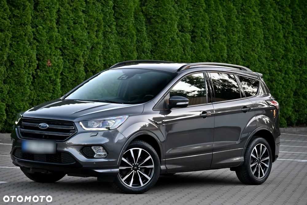 Ford Kuga 2.0 TDCi 4x4 ST-Line - 4
