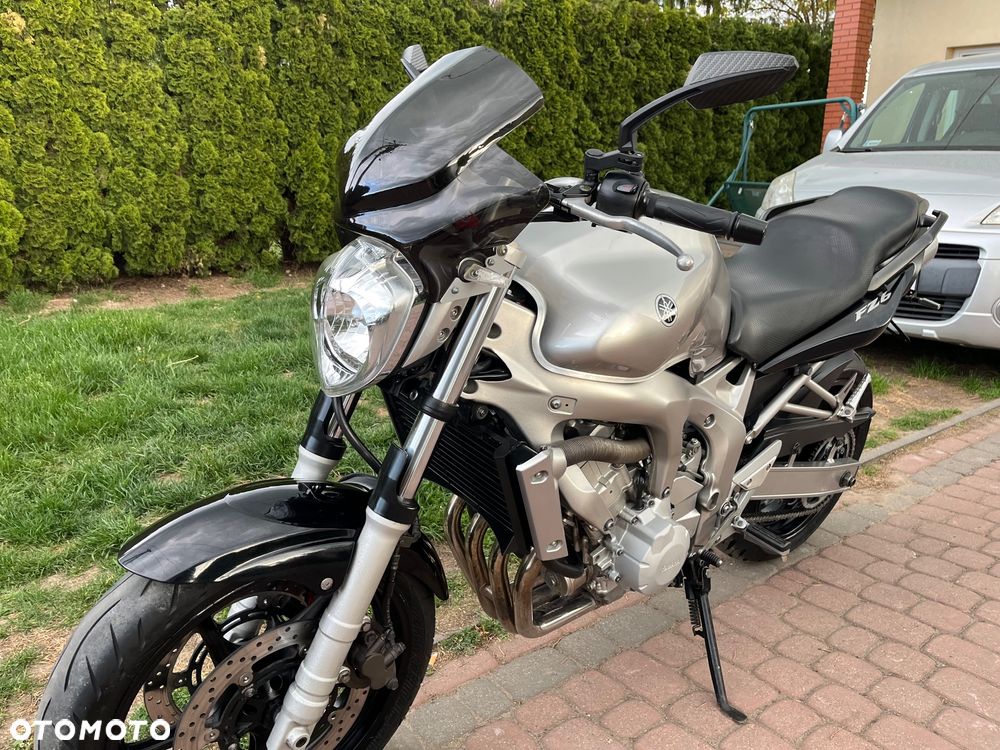 Yamaha FZ6 - 28