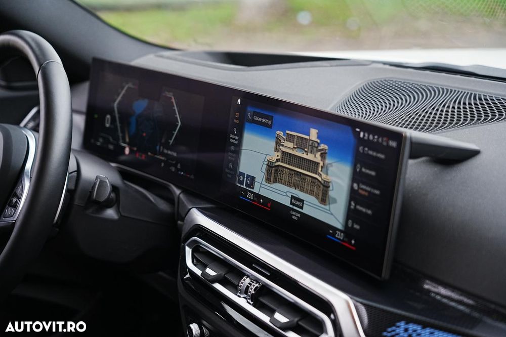 BMW M2 M240i xDrive - 16