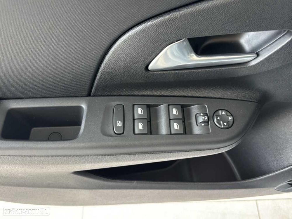 Opel Corsa-e 51 kWh Edition - 12