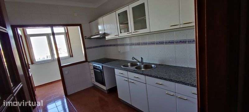 T3 | 299.000 € | Metro a 2 min | Garagem + Arrumos Privativos - Grande imagem: 3/6