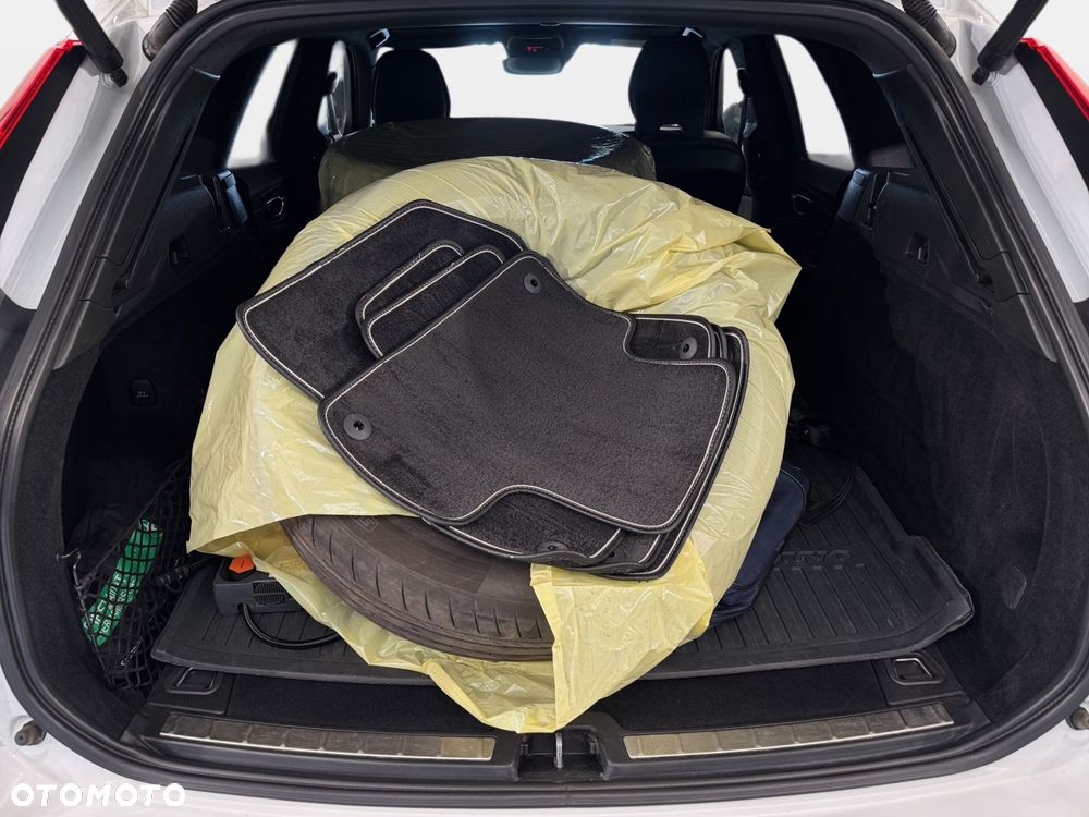 Volvo XC 60 - 31