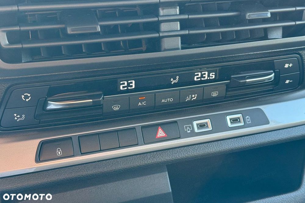 Opel Vivaro - 12
