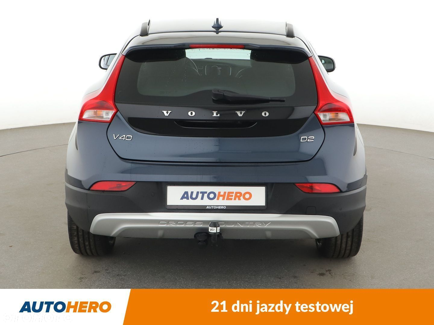 Volvo V40 Cross Country - 5