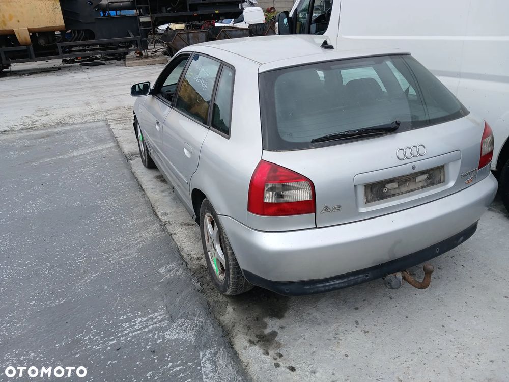 VW AUDI A3 8L FL 1.9 TDI LAK. LA7W CAŁA NA CZĘŚCI CZESCI - 3