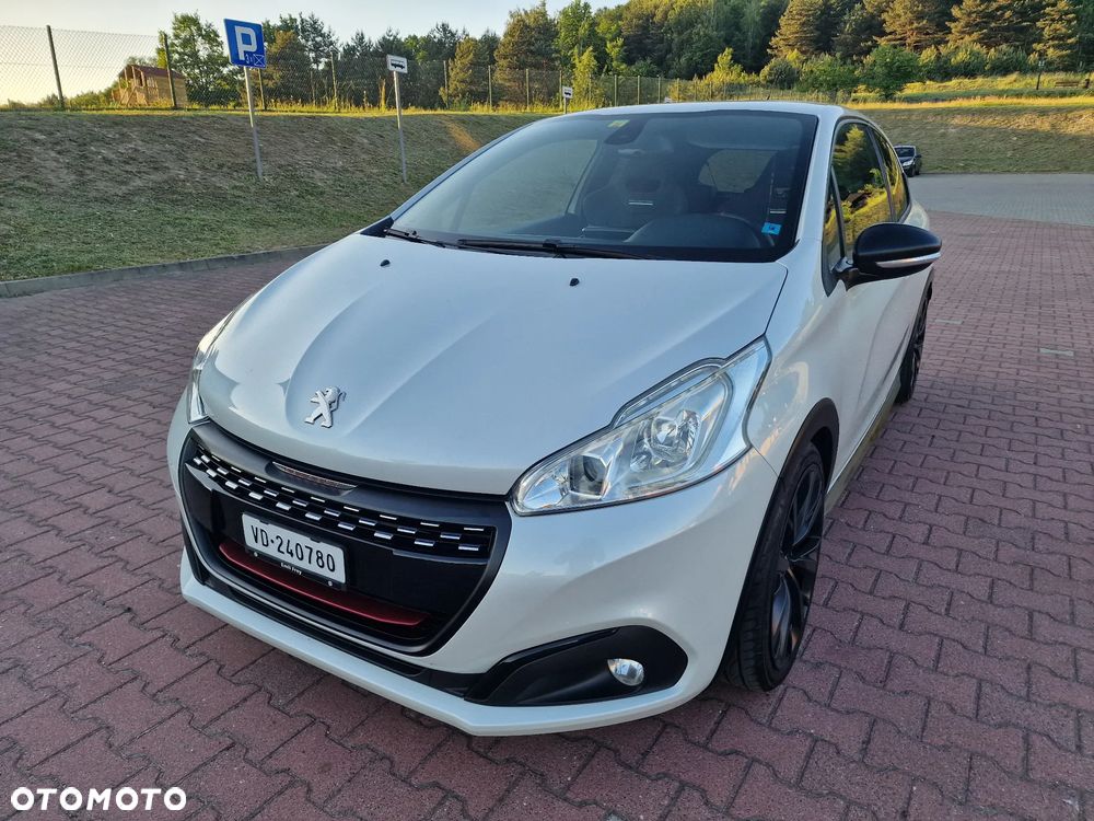 Peugeot 208 THP STOP & START GTi by Sport - 2