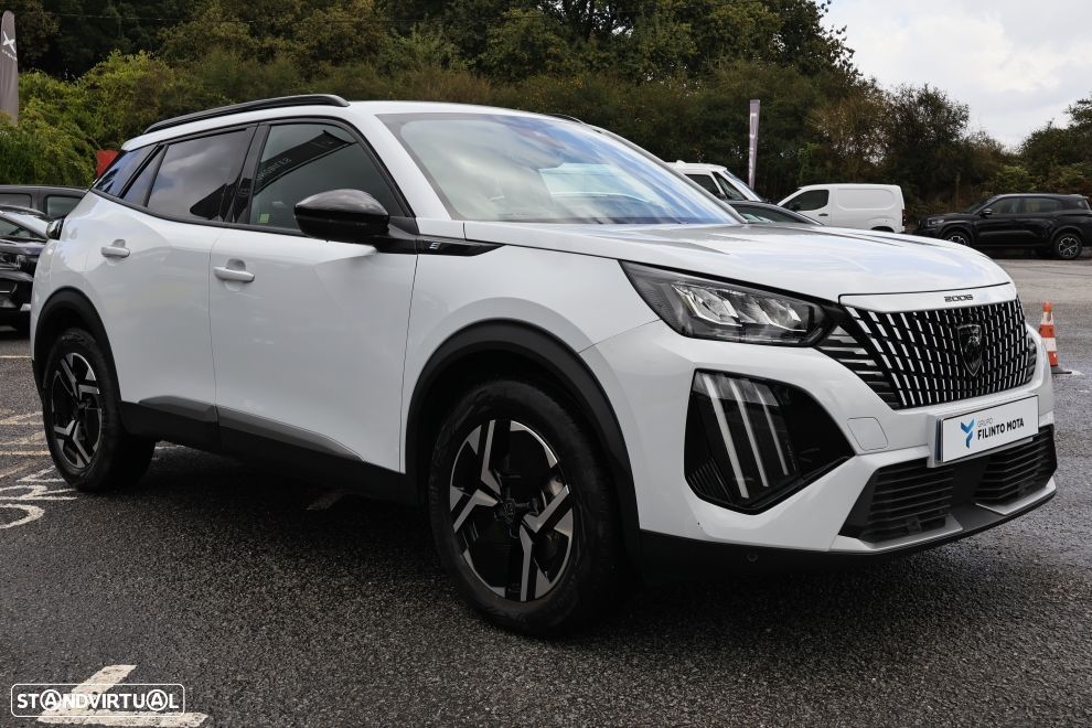 Peugeot e-2008 54 kWh Allure - 3