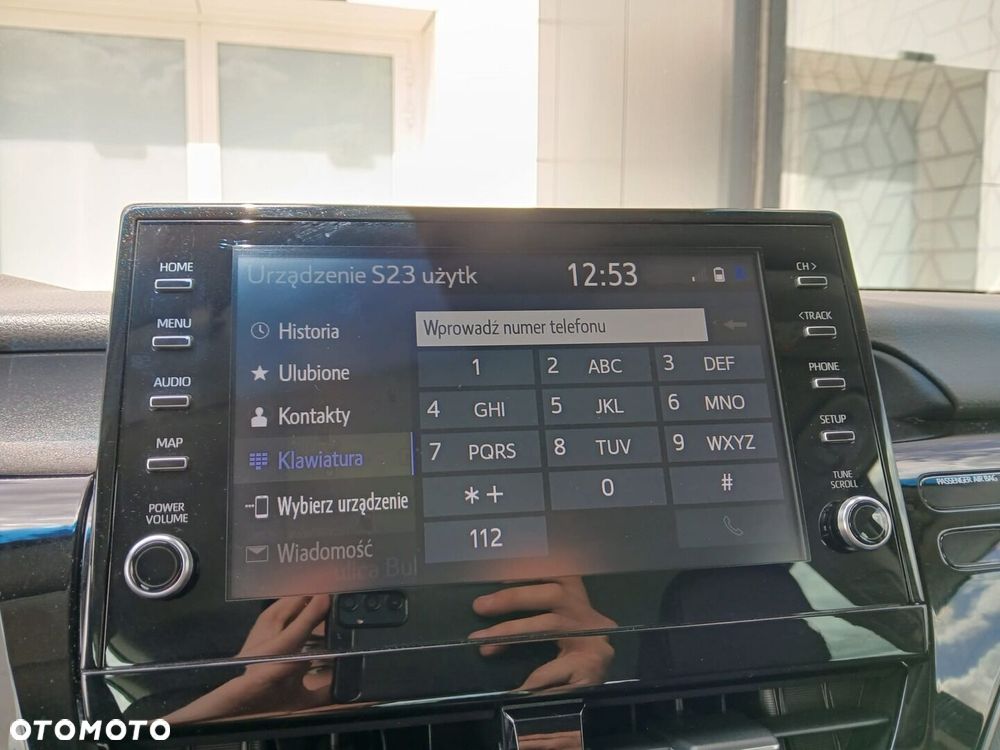 Toyota Camry - 22