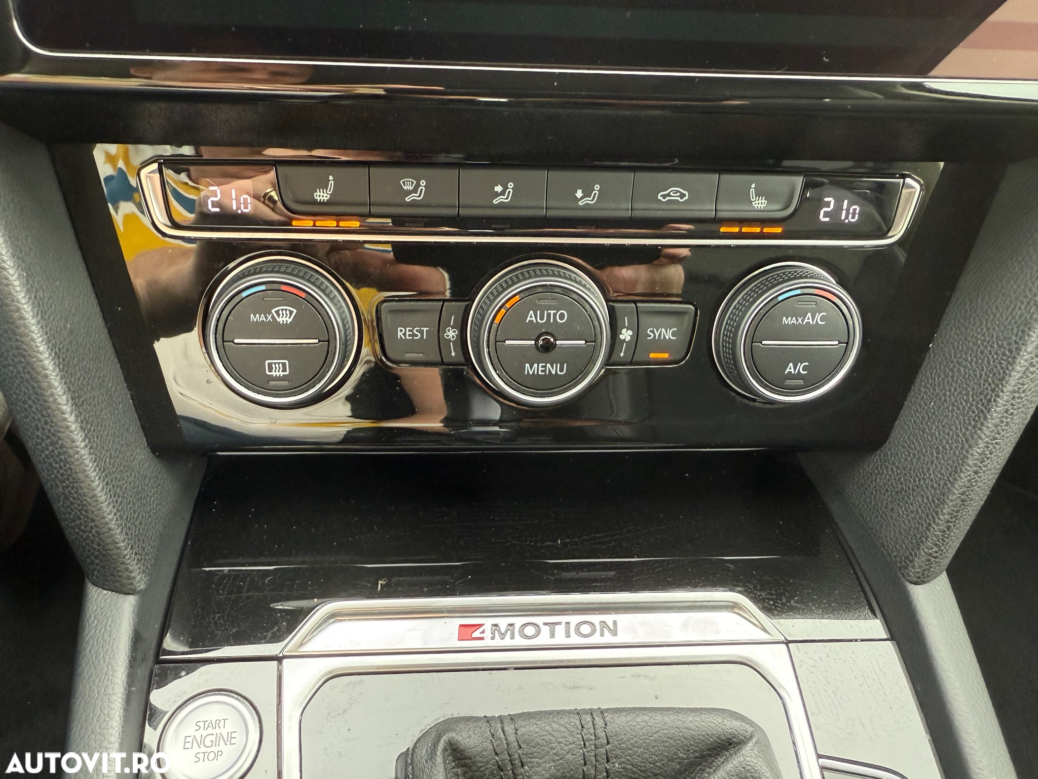 Volkswagen Passat 2.0 TDI DSG 4Motion Highline - 24