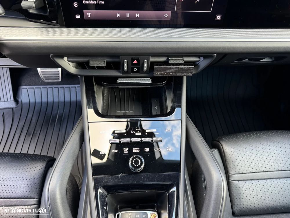 Porsche Cayenne Coupé S E-Hybrid - 36