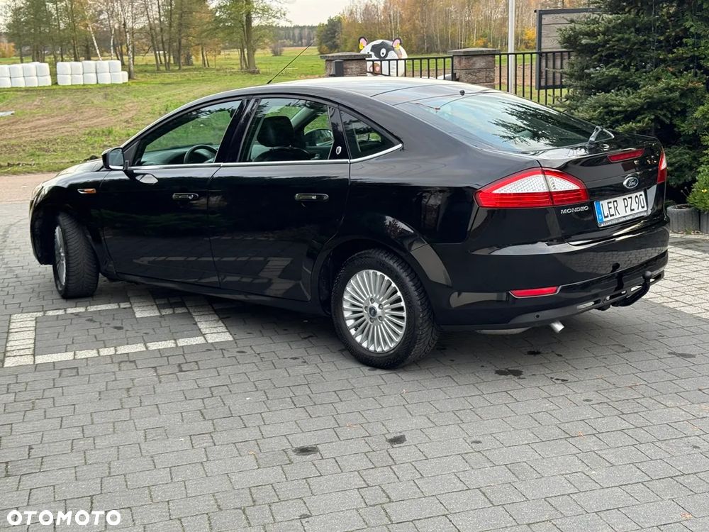 Ford Mondeo 2.0 Ghia - 4