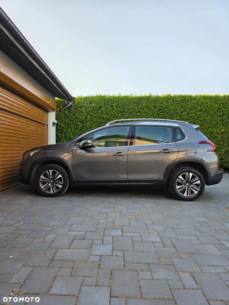 Peugeot 2008 PureTech 110 Stop&Start Allure - 6
