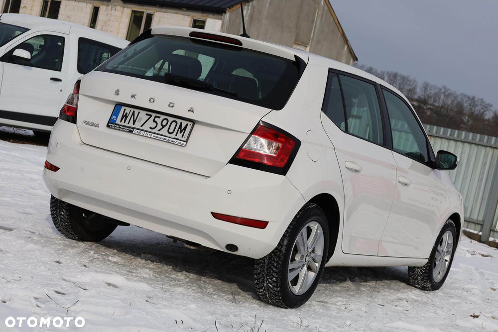 Skoda Fabia 1.0 Ambition - 4