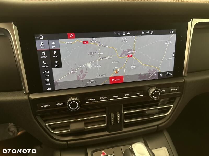 Porsche Macan Standard - 15