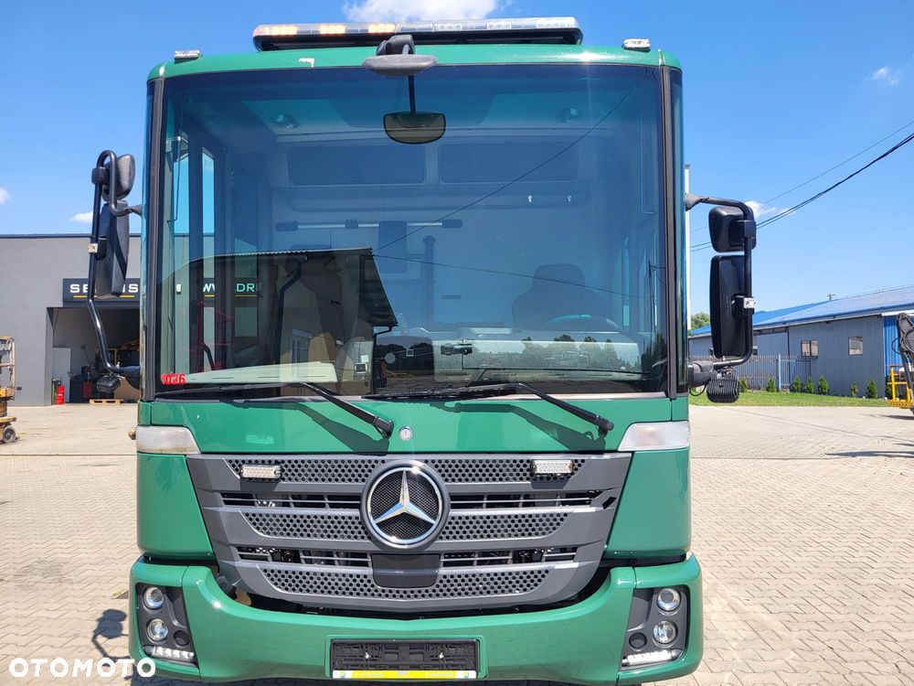Mercedes-Benz Econic 1835 - 3