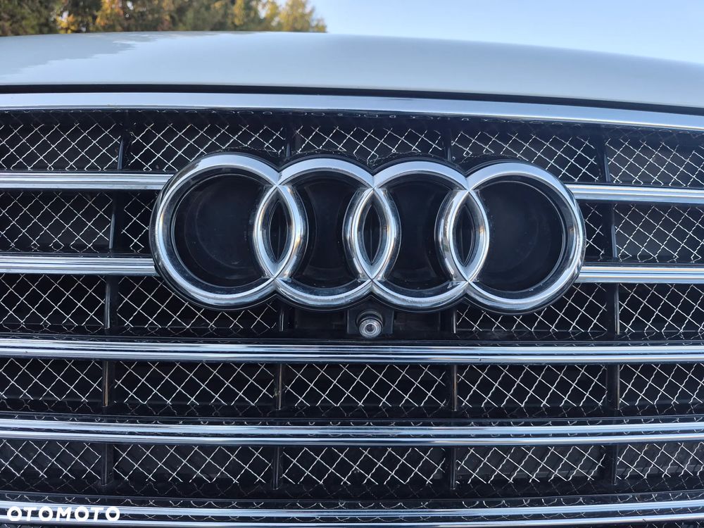 Audi A8 3.0 TDI ultra DPF quattro tiptronic - 3