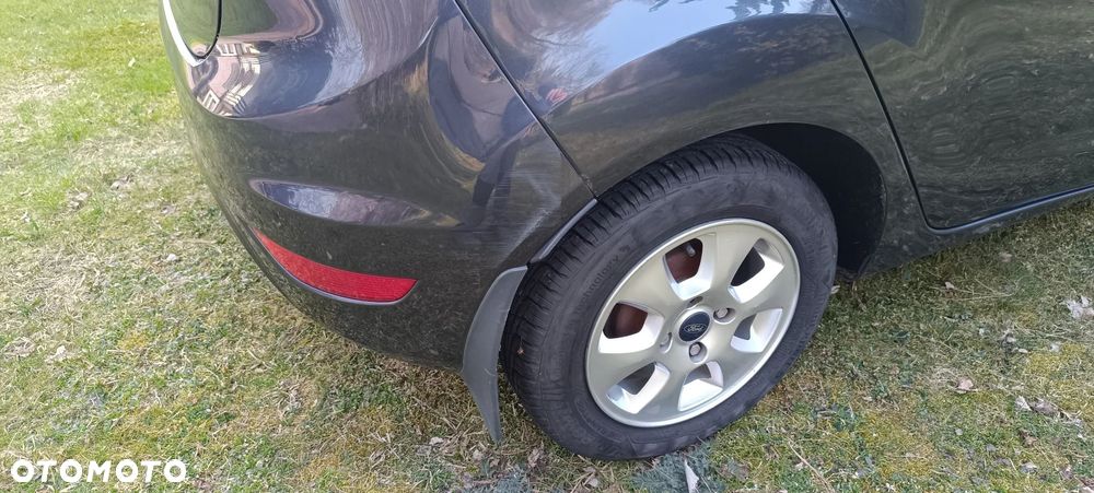 Ford Fiesta - 17