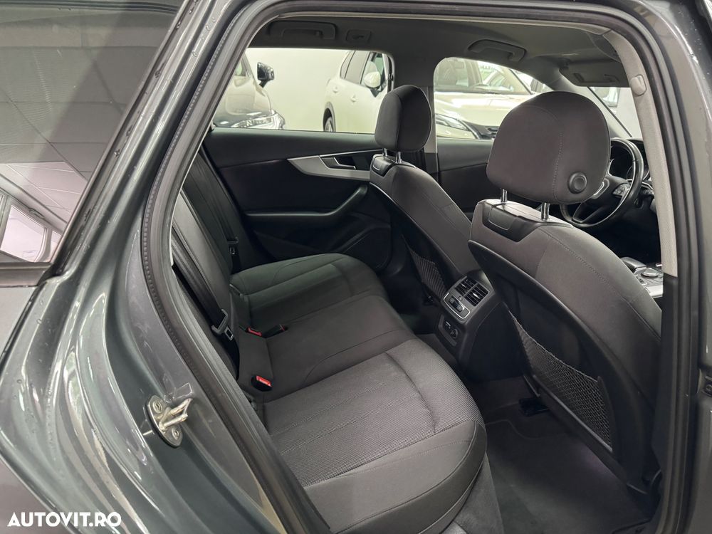 Audi A4 35 TDI S tronic - 16