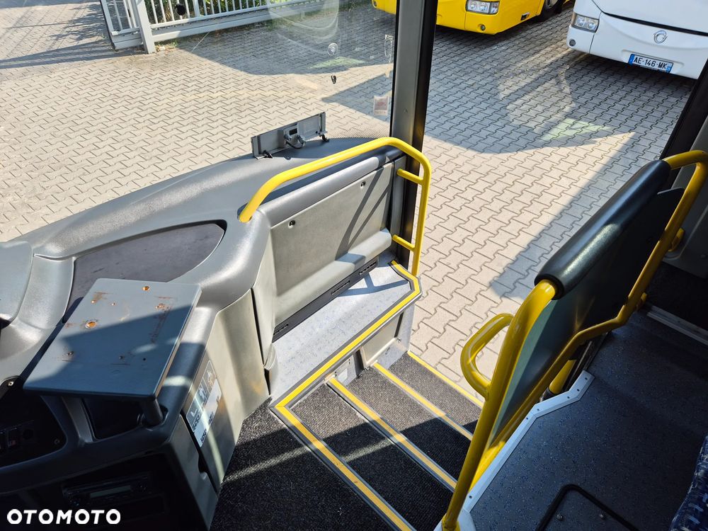 Mercedes-Benz INTOURO 12 M / SPROWADZONY/ MANUAL / EURO 5 - 29