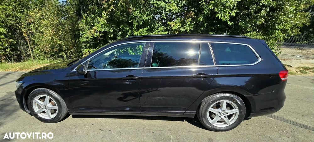 Volkswagen Passat - 12
