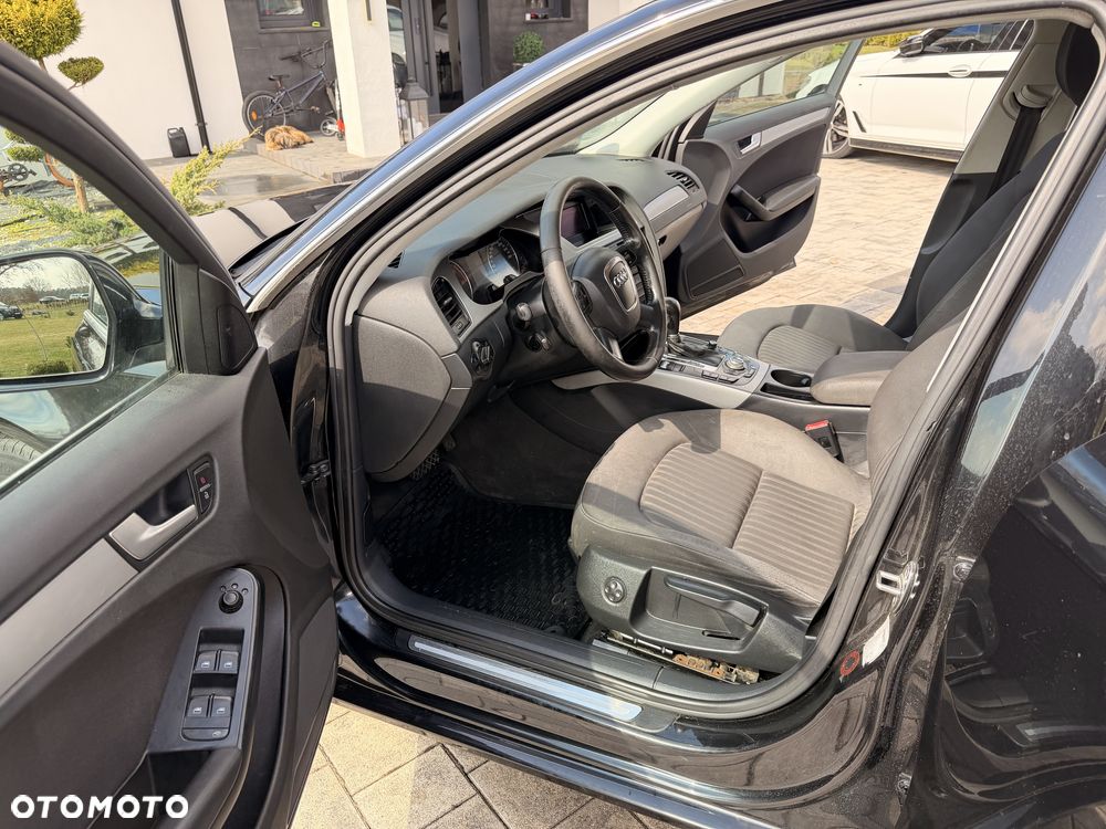Audi A4 Avant - 6