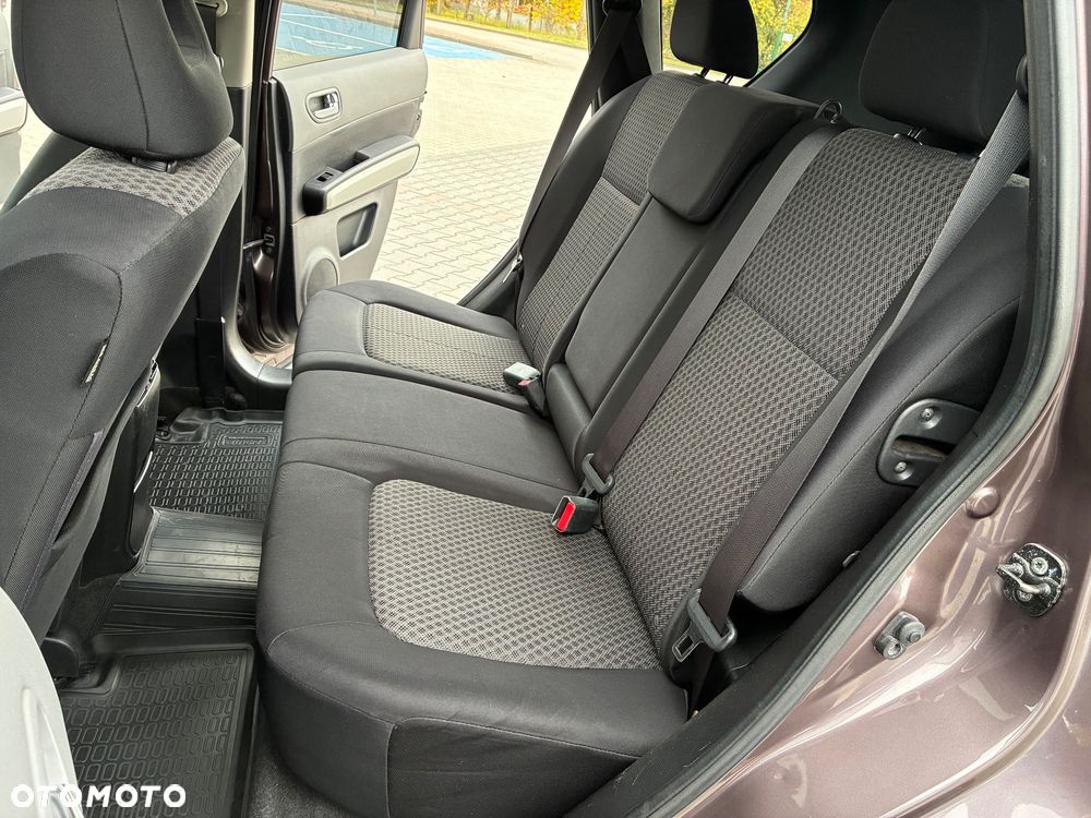 Nissan X-Trail - 13