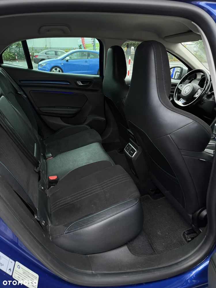 Renault Megane 1.6 TCe GT EDC - 11