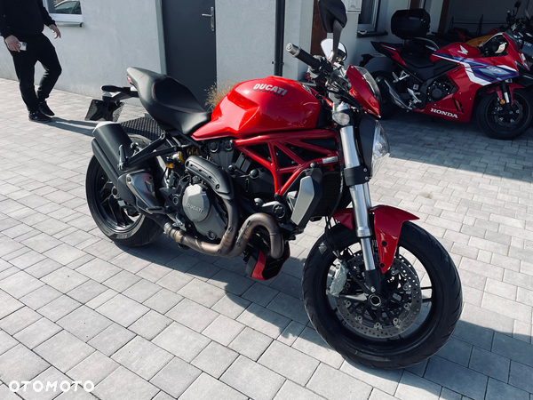 Ducati Monster