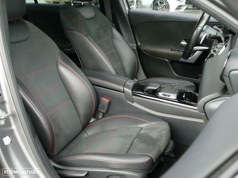 Mercedes-Benz A 180 Limousine d AMG Line Aut. - 30