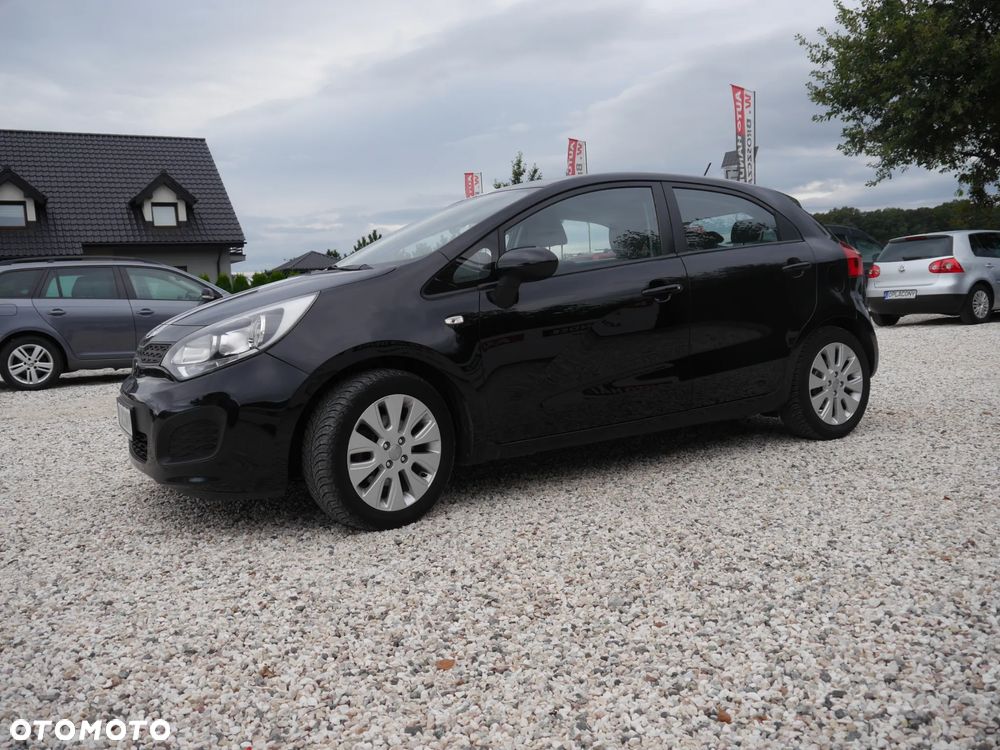 Kia Rio 1.1 CRDI Attract - 14