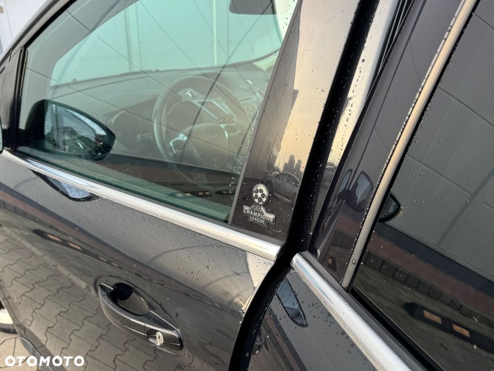 Ford C-MAX 1.6 Ti-VCT Champions Edition - 27