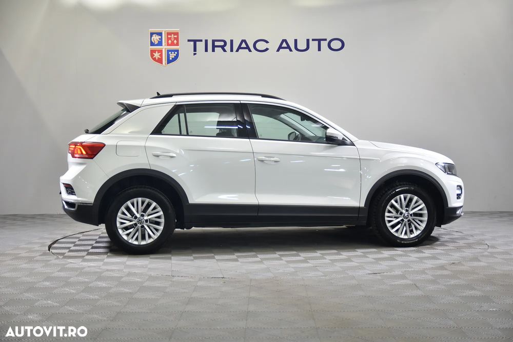 Volkswagen T-Roc - 6