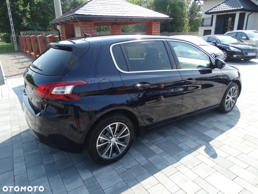 Peugeot 308 1.6 BlueHDi Allure S&S EAT6 - 16