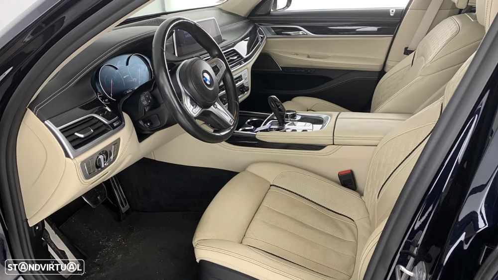 BMW 740 Le xDrive iPerformance Pack M - 13
