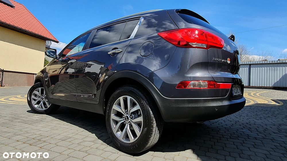 Kia Sportage 1.6 GDI 2WD DREAM-TEAM EDITION - 9