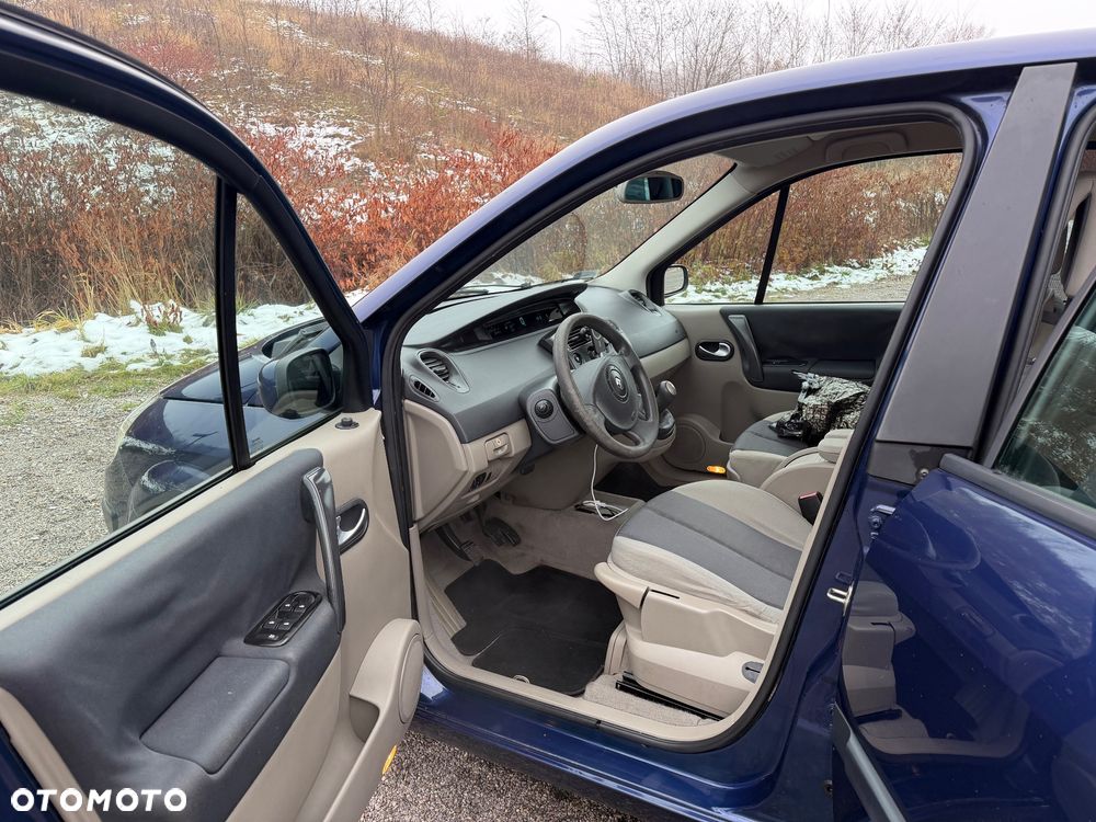 Renault Scenic 1.6 Pack Authentique - 22