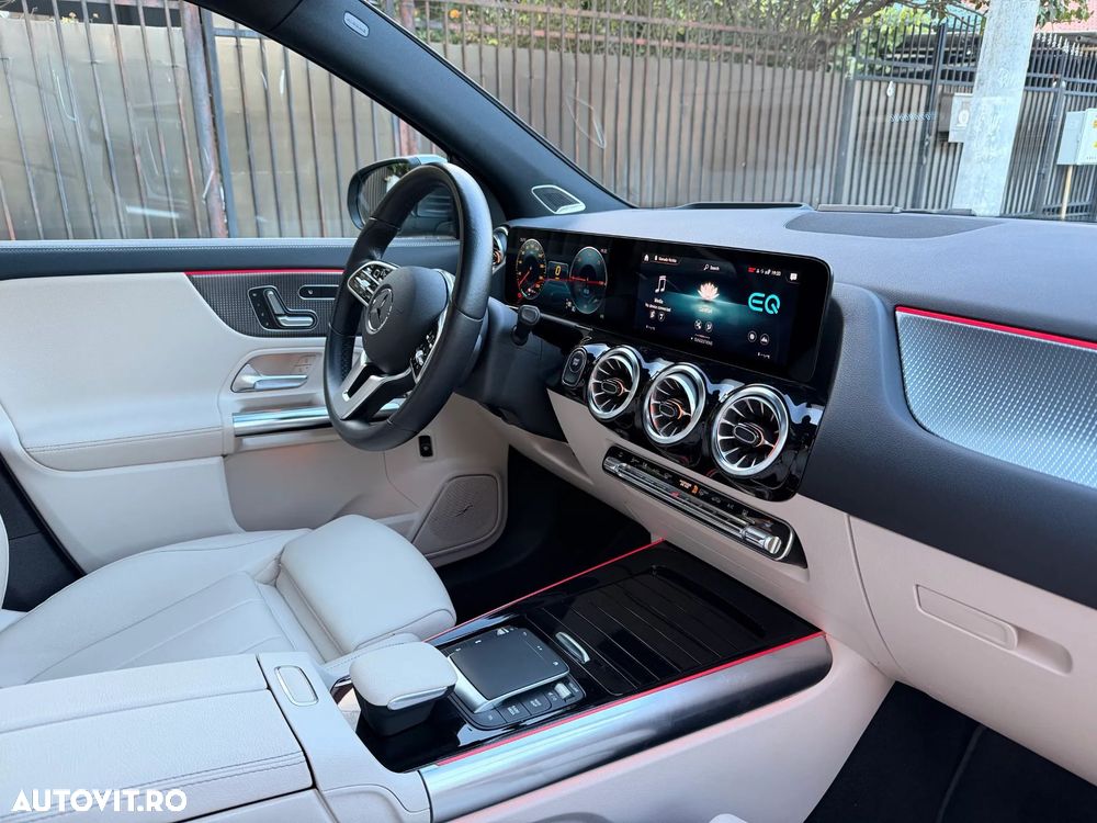Mercedes-Benz EQA 250 - 11