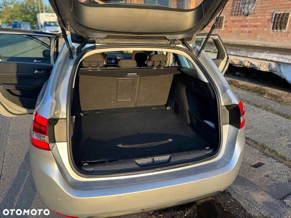 Peugeot 308 - 14