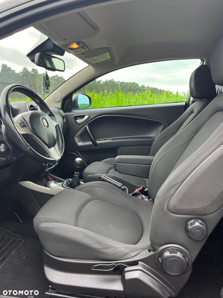 Alfa Romeo Mito - 9