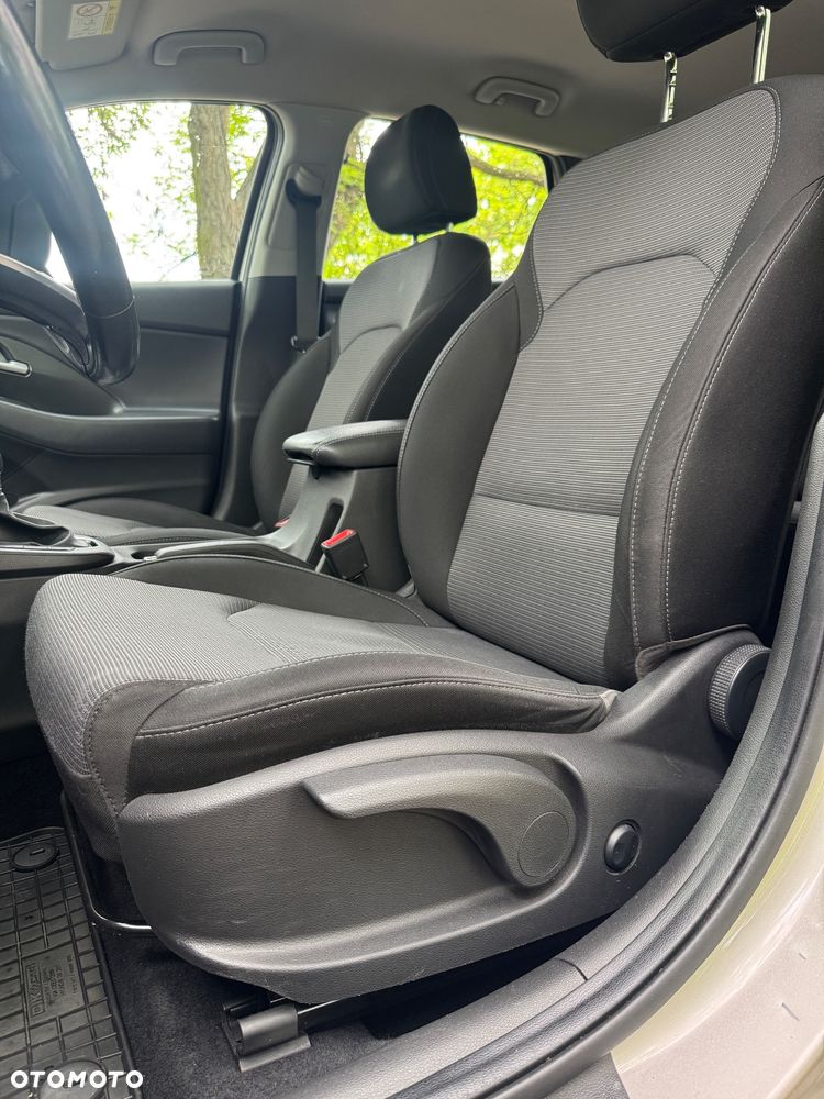 Hyundai i30 - 15