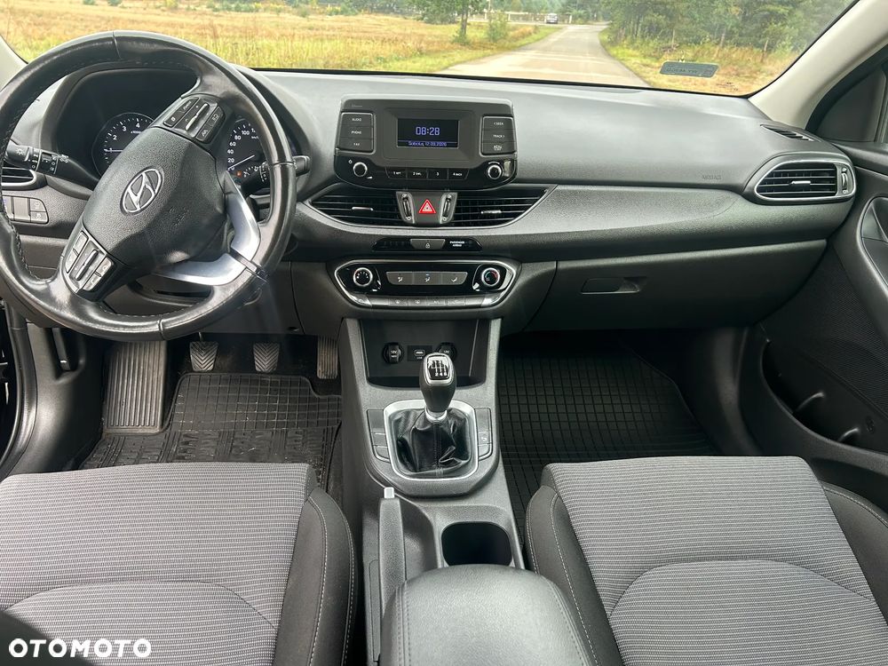 Hyundai i30 1.5 DPI Modern - 8
