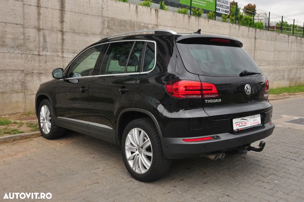 Volkswagen Tiguan 2.0 TDI SCR 4MOTION (BlueMotion Techn.) DSG Highline - 4