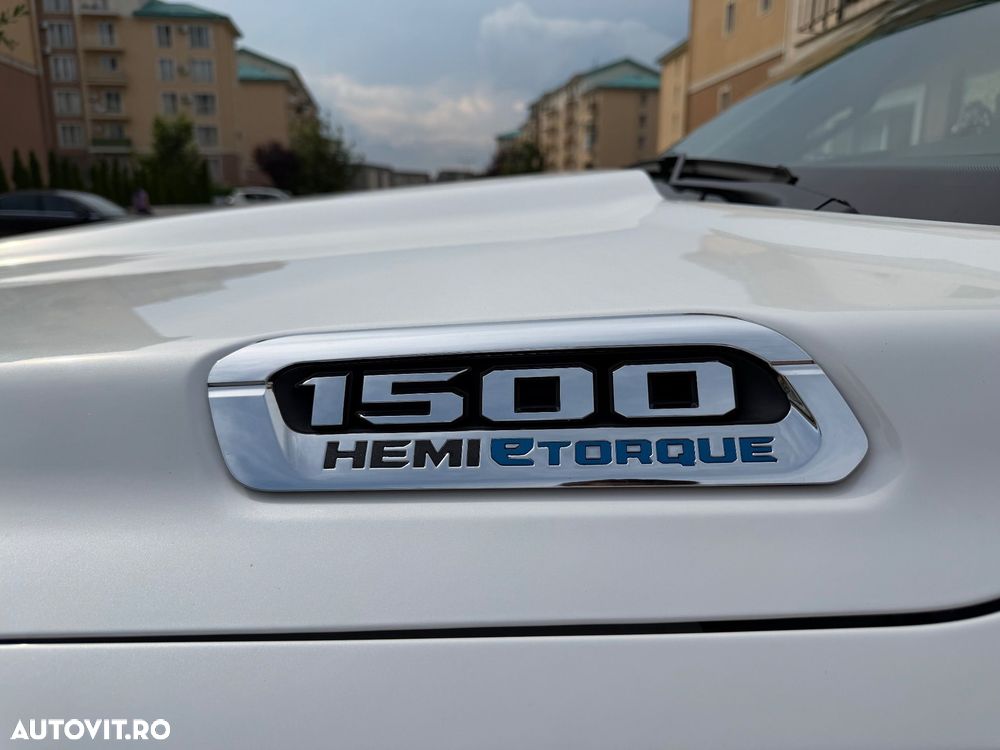 Dodge RAM - 4