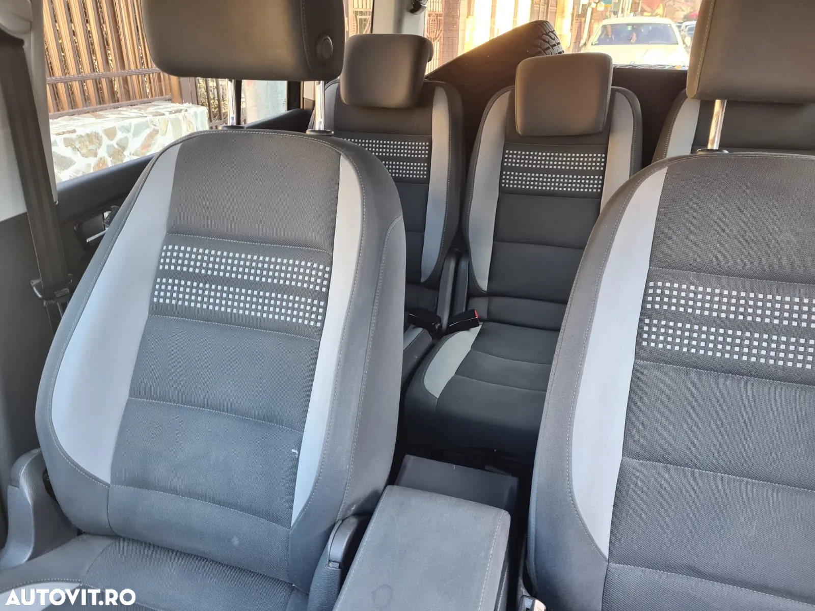 Volkswagen Touran 1.6 TDI DPF BlueMotion Technology DSG Life - 3