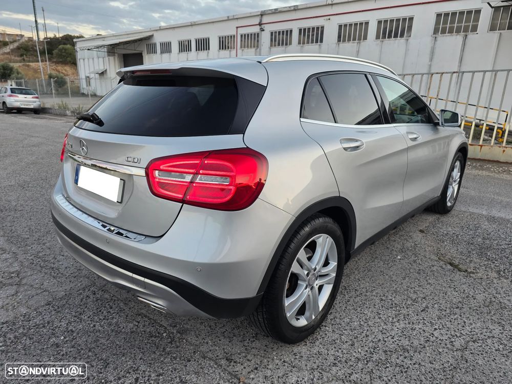 Mercedes-Benz GLA 200 CDi Urban Aut. - 3